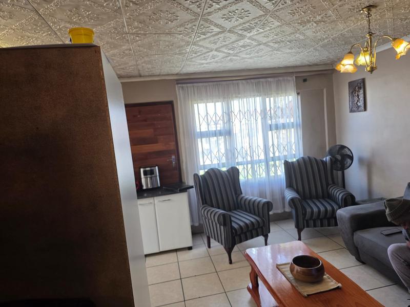 2 Bedroom Property for Sale in Bongweni Western Cape